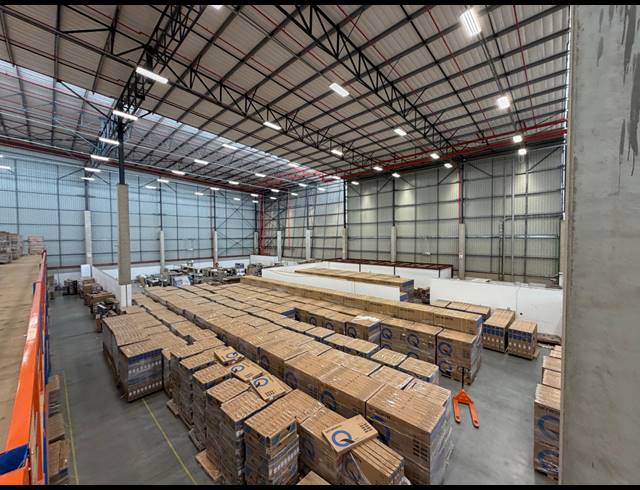 11,366M² WAREHOUSE TO LET IN CHLOORKOP